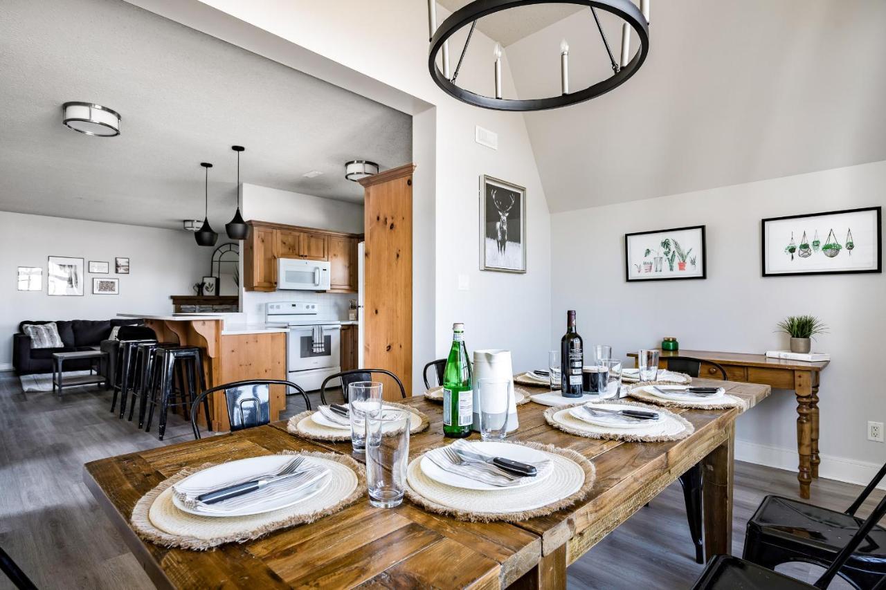 Beautiful & Bright 3 Bed Townhome Near Village The The Blue Mountains Exterior foto